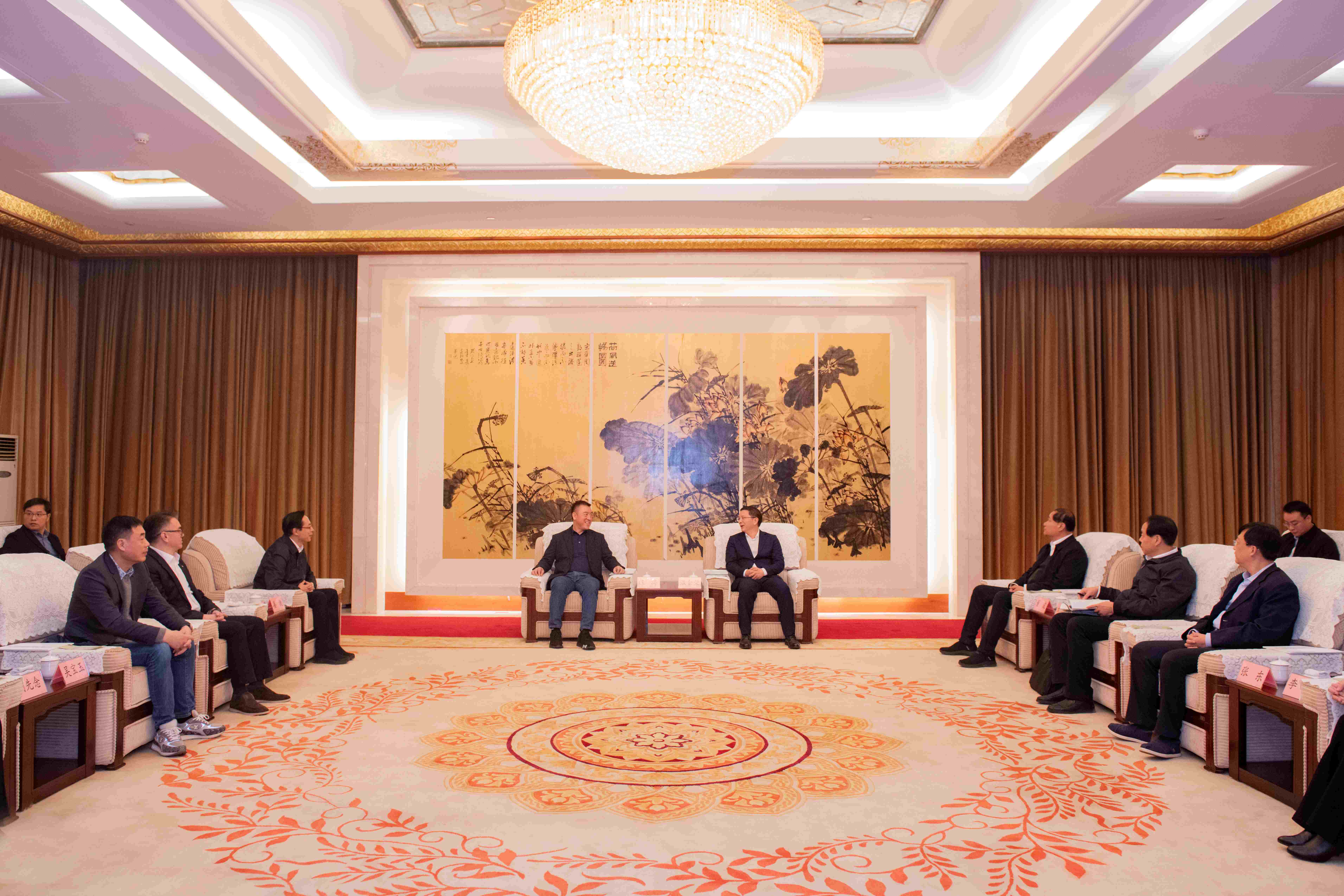 球王会科技董事长陈涛带领深圳市和惠州市企业家前往济宁市考察交流 